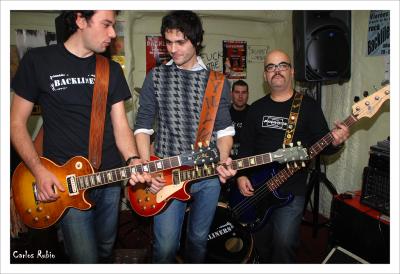 20081121122917-bl1.jpg