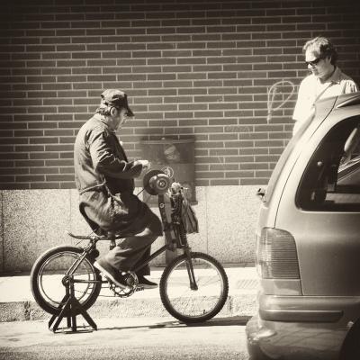 20090531120631-afilador-flick.jpg