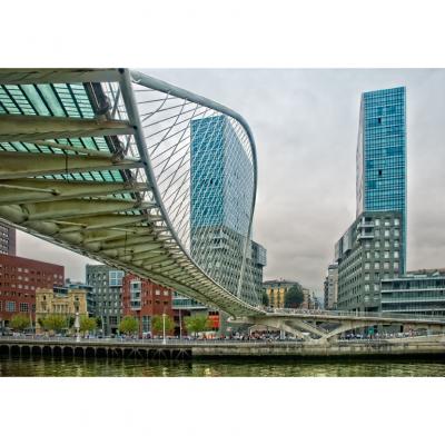 20090820201832-isozaki.jpg